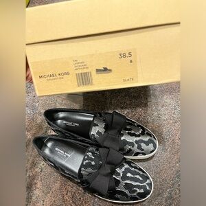 Brand New with Box Michael Kors Lux Collection platform slip on size 8 / 38.5